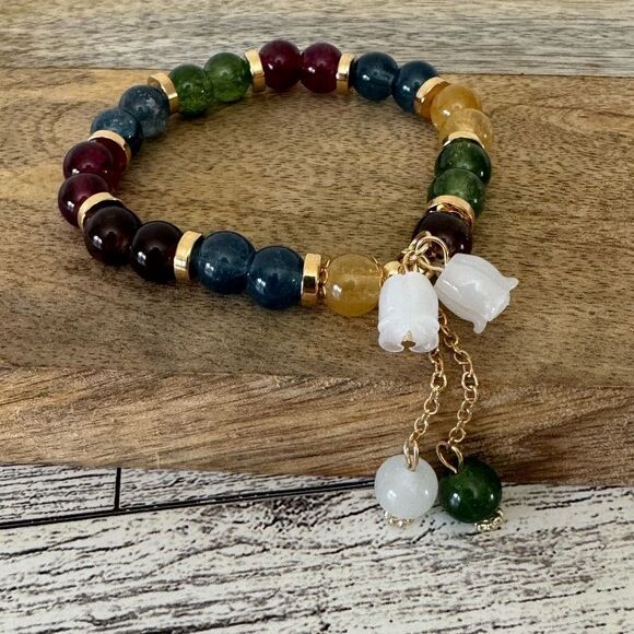 Beaded Stone Bracelet NWOT - Picture 2 of 3